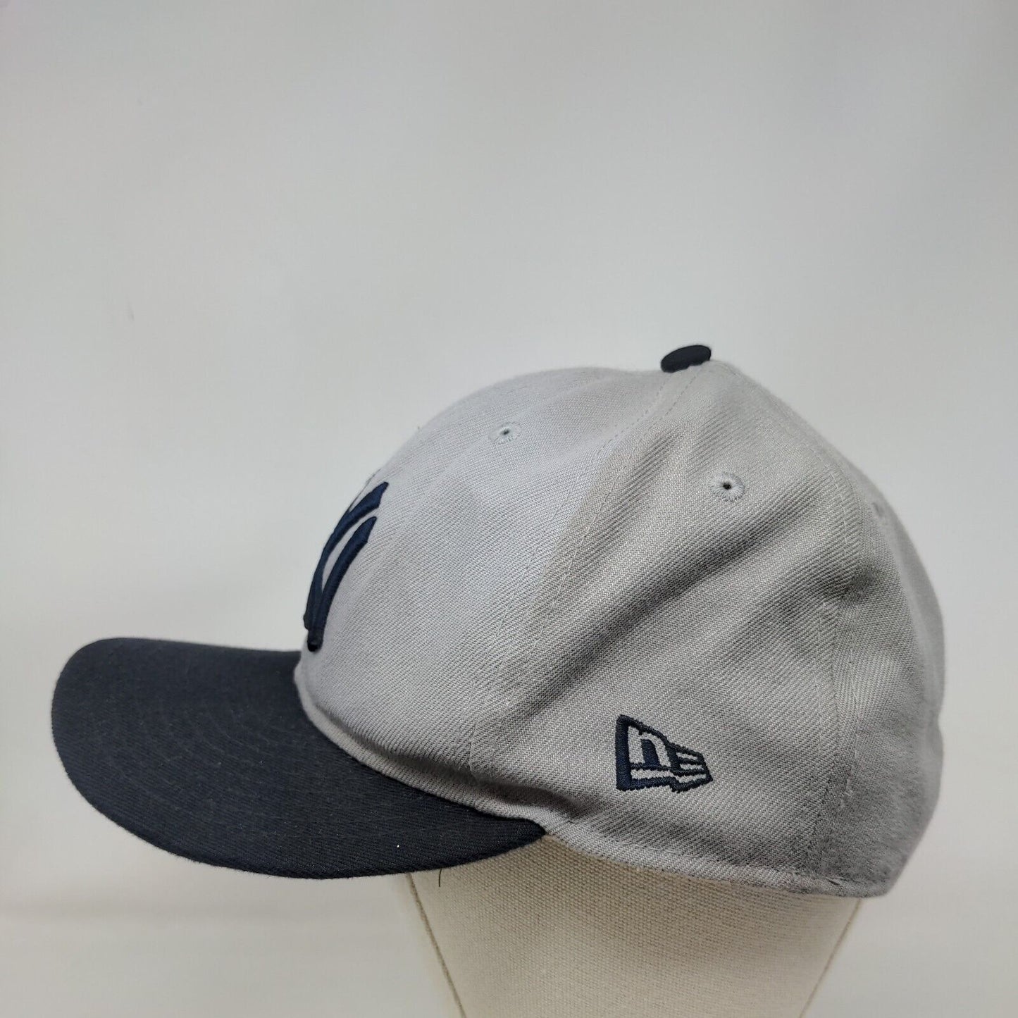 New York Yankees Fitted Hat Gray New Era 59Fifty 7 5/8 Embroidered Logo MLB