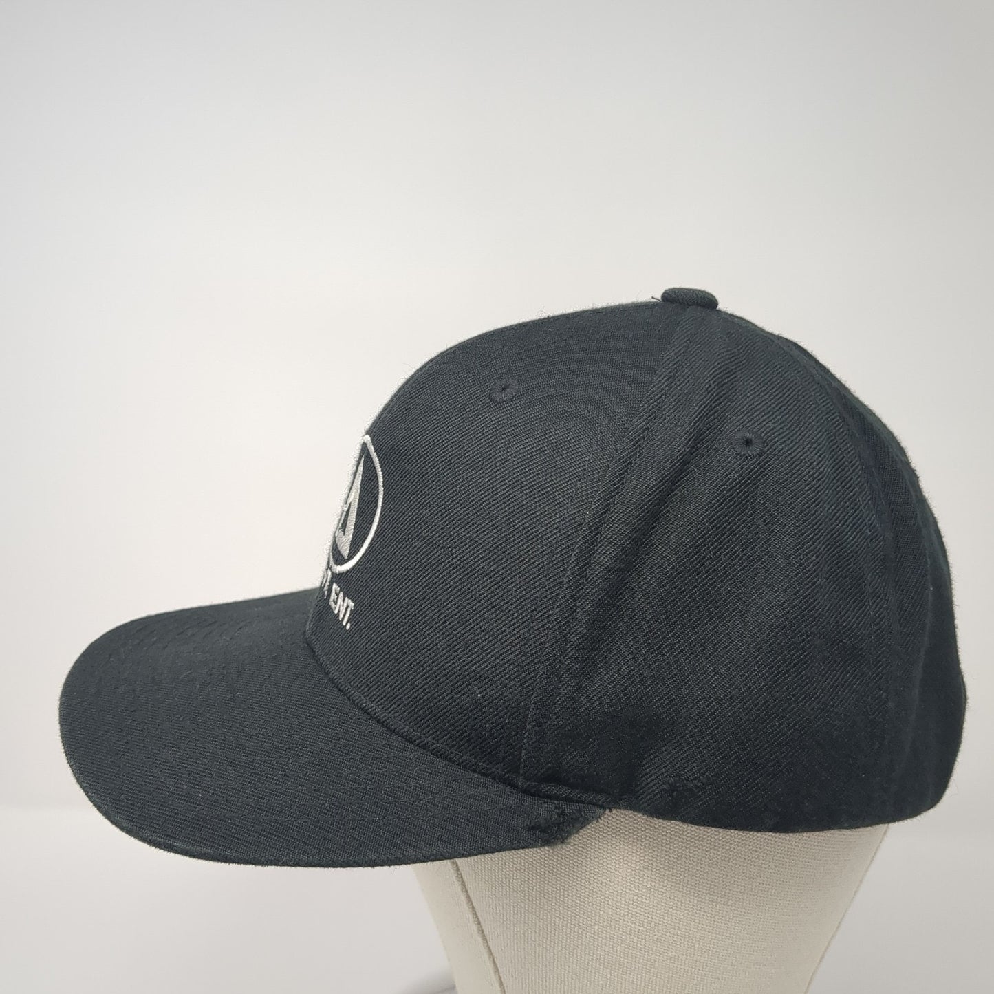 Active Ent. Snapback Hat Black One Size Adjustable Embroidered Classics Yupoong