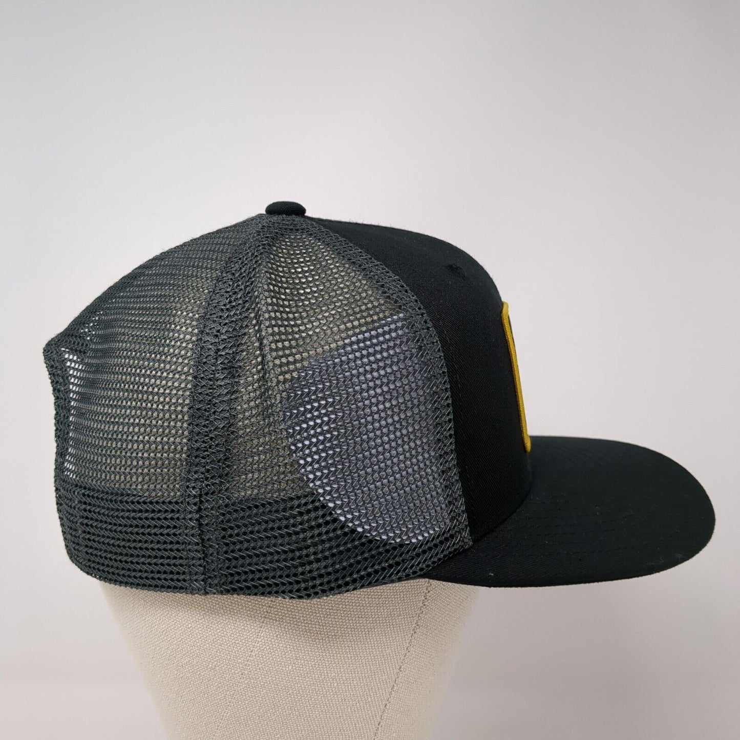 Anelare Washington Wine Benton City Snapback Trucker Hat Black OS Mesh Back