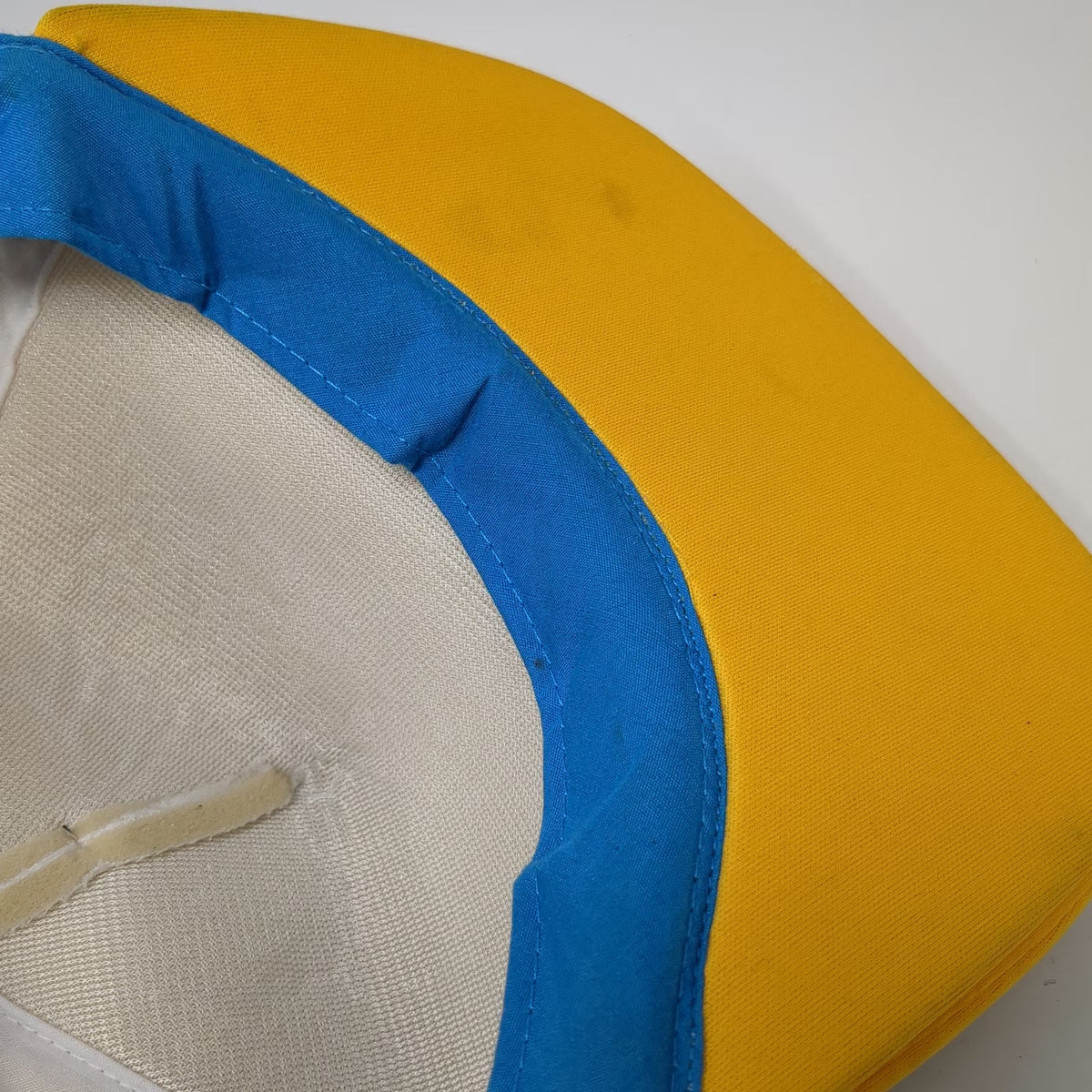 Disney Trucker Hat White Yellow Blue One Size Donald Duck 3D Character Mesh