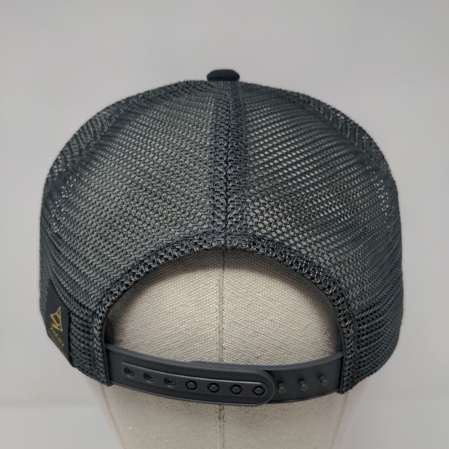 Anelare Washington Wine Snapback Trucker Hat Black One Size Adjustable