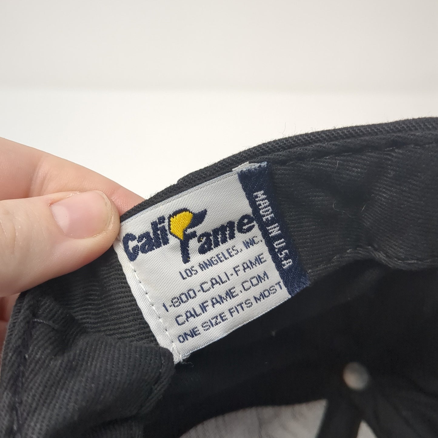 Shanklin Slideback Hat Black One Size Adjustable Leather Strap Cali Fame
