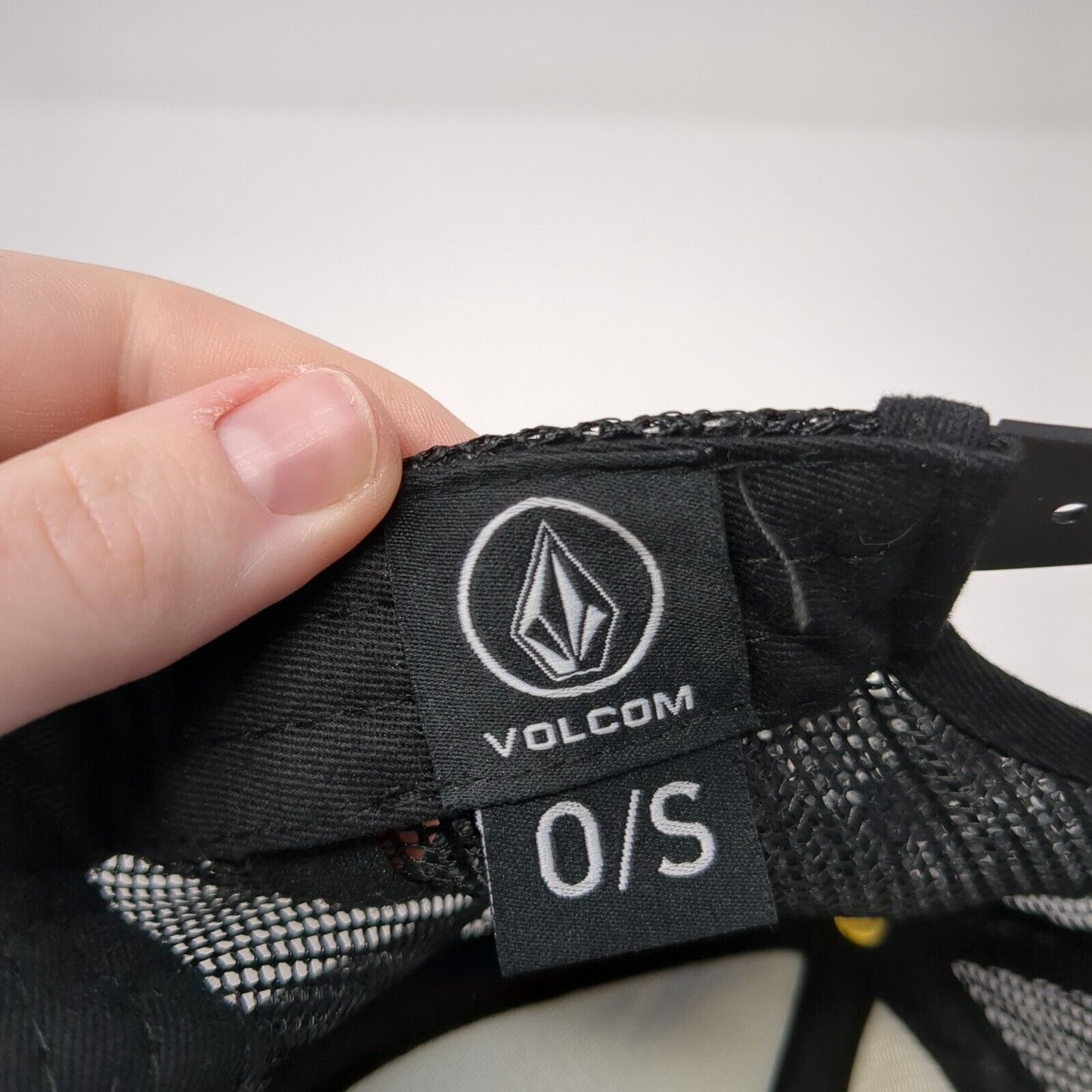 Volcom Stone Patch Snapback Trucker Hat Black One Size Solid 6 Panel