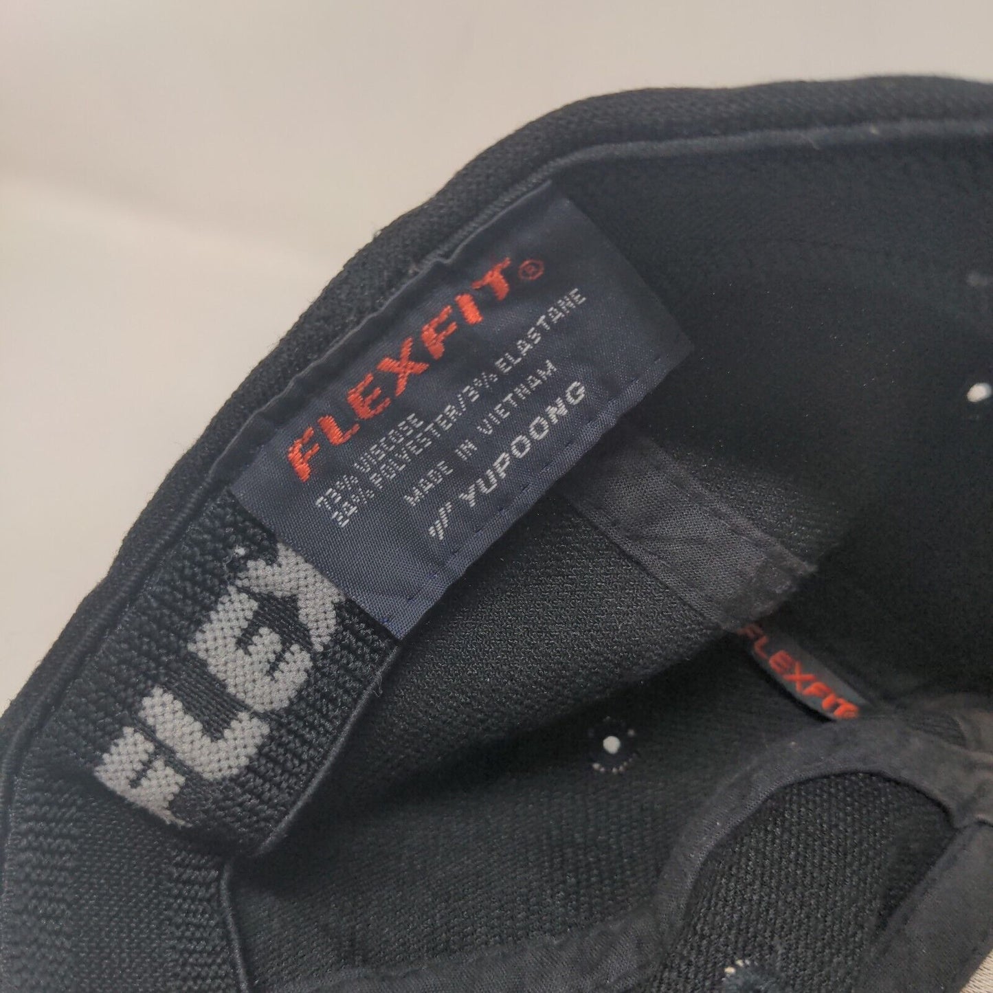 Oakley St. Peter Rack Fitted Hat Black One Size Flexfit Yupoong