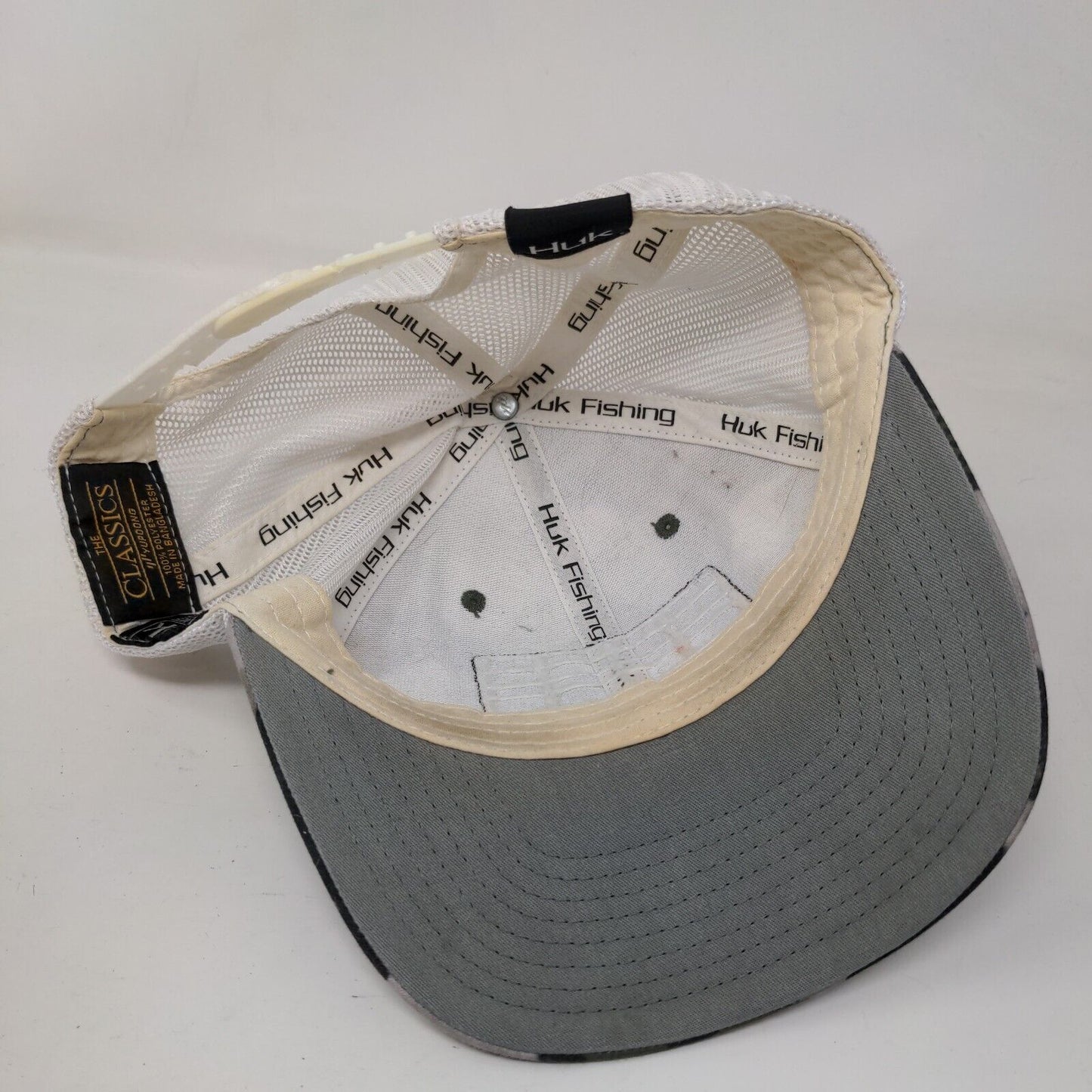 Huk Fishing Snapback Mesh Back Trucker Hat Camouflage OSFM Yupoong