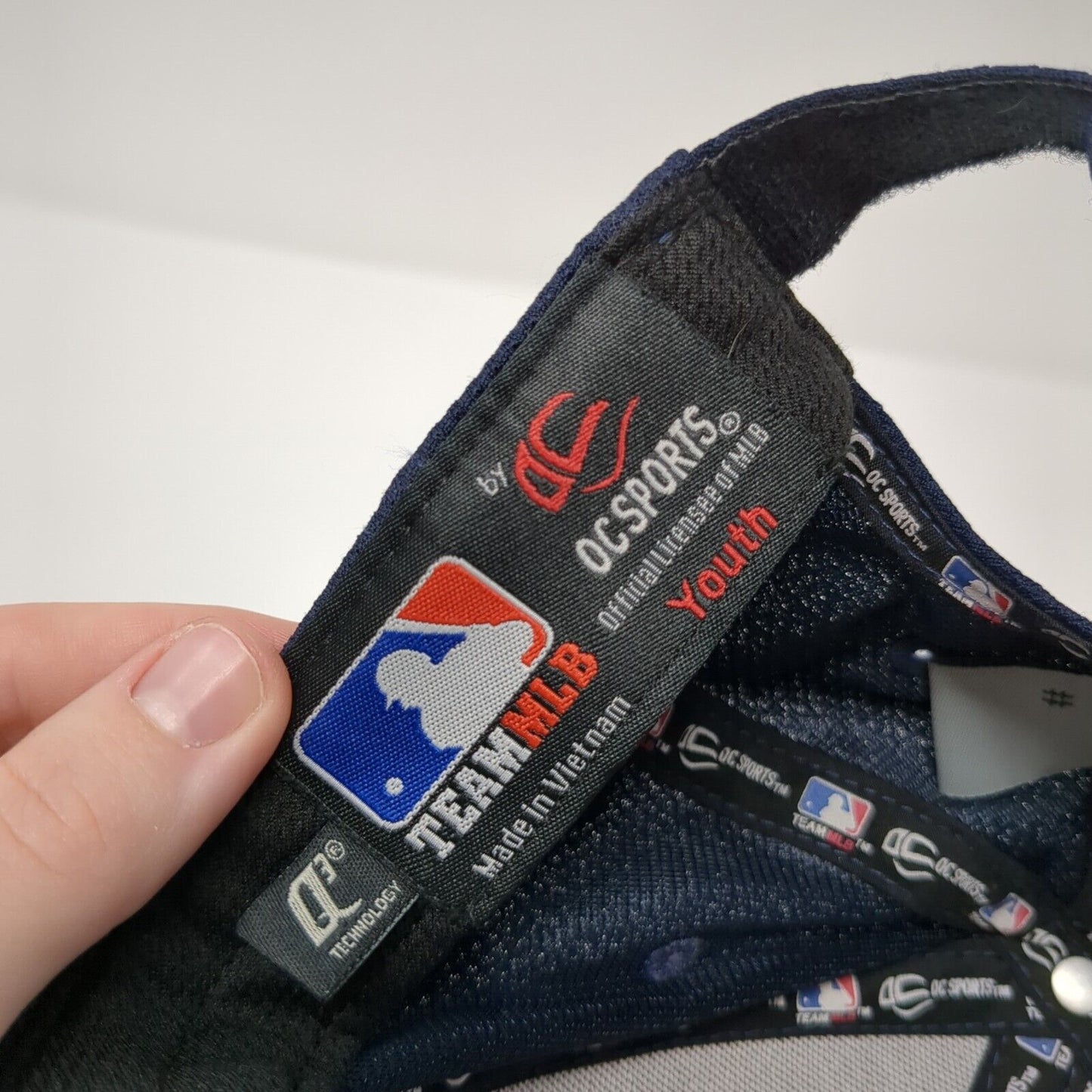 OC Sports Youth Boys Strapback Atlanta Braves Hat MLB Embroidered Logo