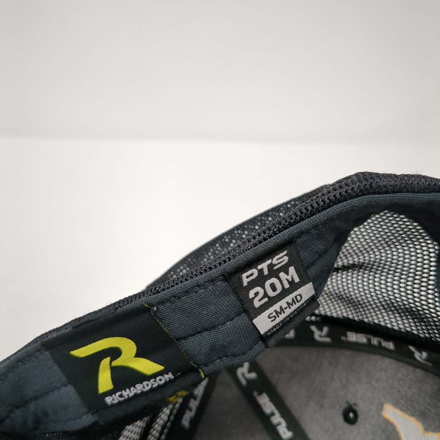 The Curb Idaho Fitted Mesh Back Trucker Hat Black S-M Flexfit Richardson