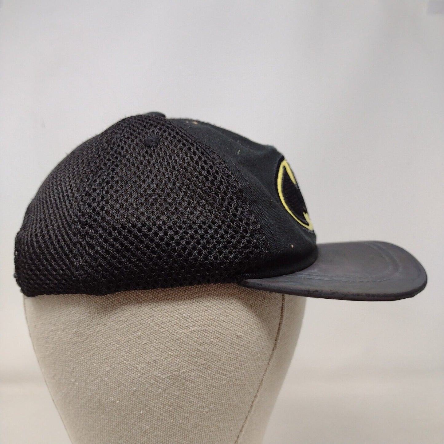 Batman Snapback Mesh Back Hat Multicolor OSFM Embroidered Superhero