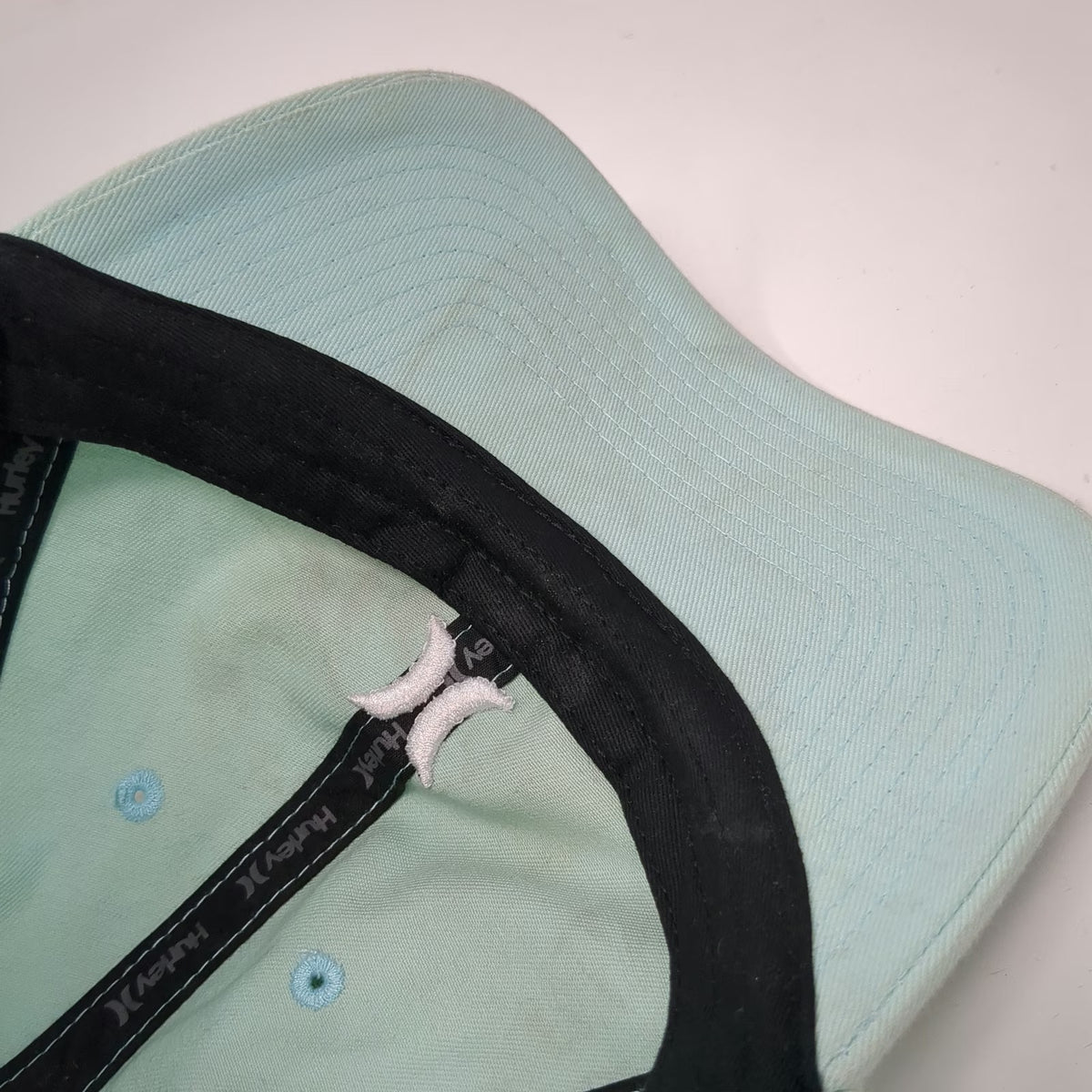 Hurley Snapback Blue Hat One Size Embroidered Logo Unstructured Curved Brim