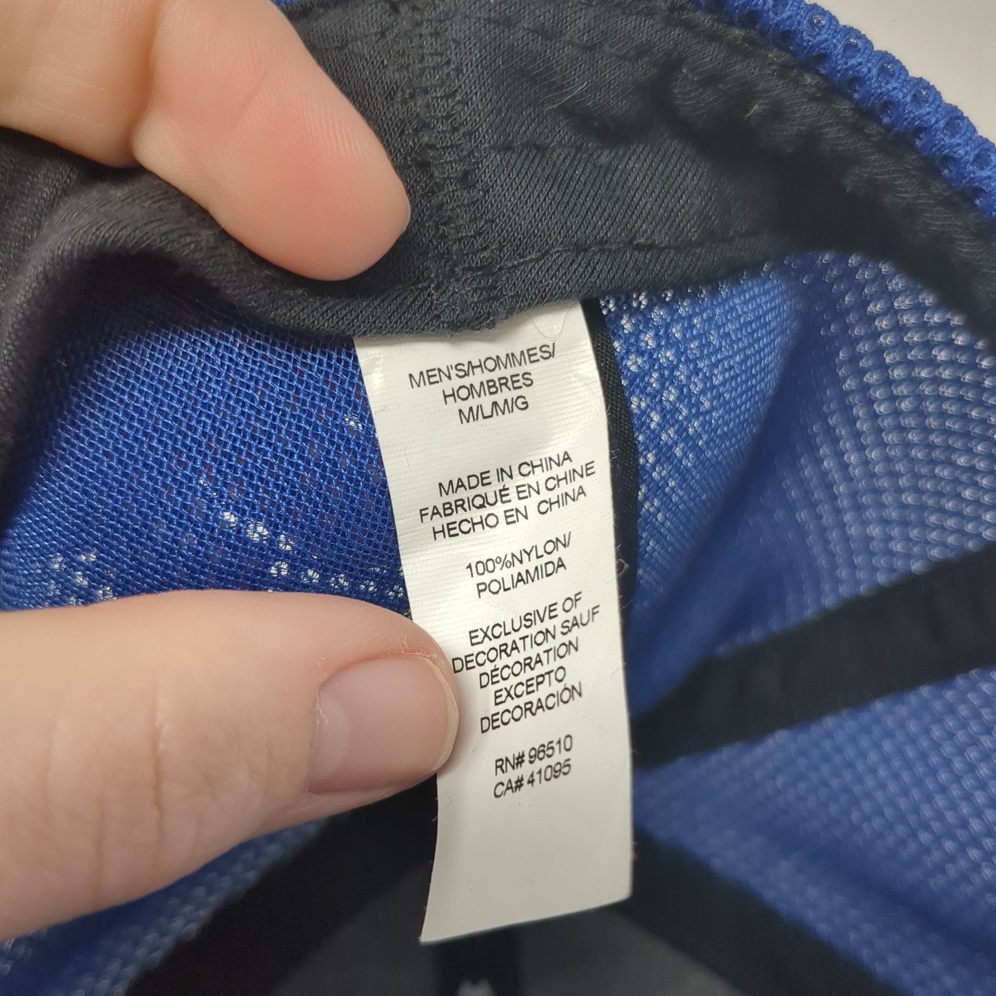 Under Armour Fitted Baseball Cap Blue Size Large Lightweight Breathable