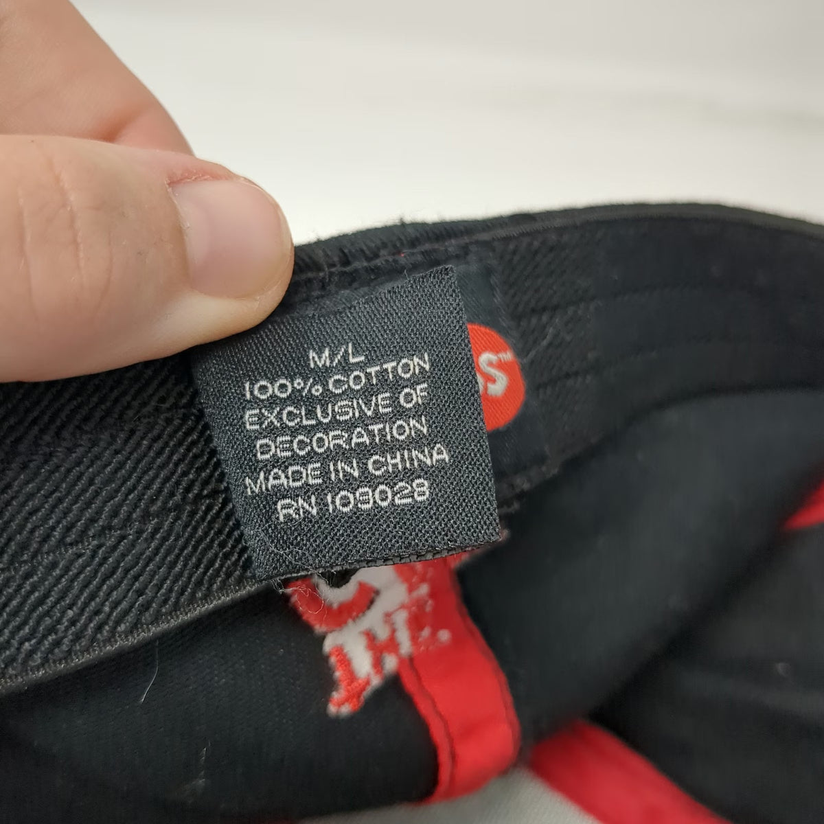 Concept One Dr Seuss Cat in the Hat Baseball Cap Black Gray Red White L Fitted