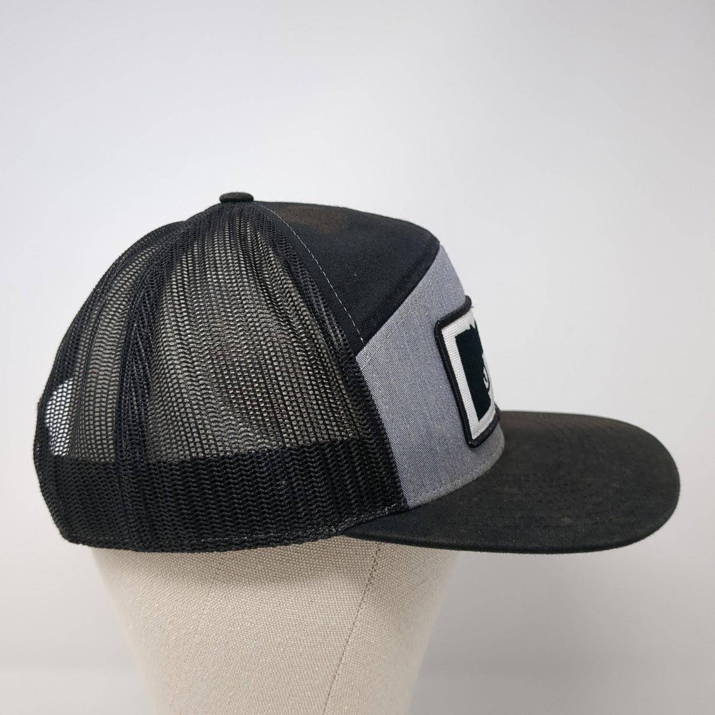 Idaho Gun Strapback Trucker Hat Black One Size Mesh Back Richardson