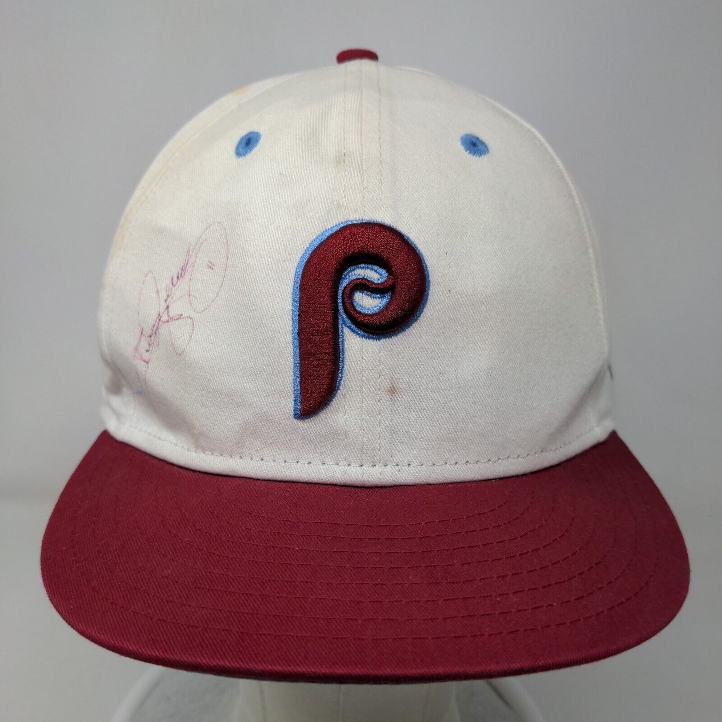 New Era Men's Snapback Hat White OSFM Embroidered Philadelphia Phillies Signed