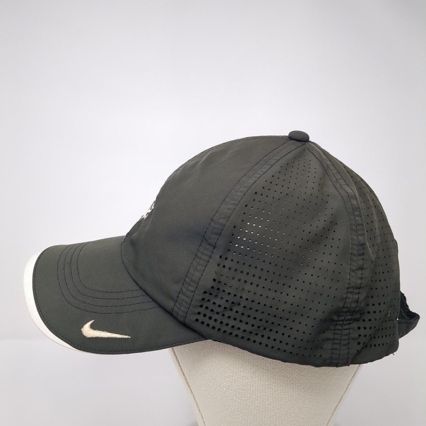 Nike Golf Strapback Hat Black Embroidered Logo Adjustable One Size