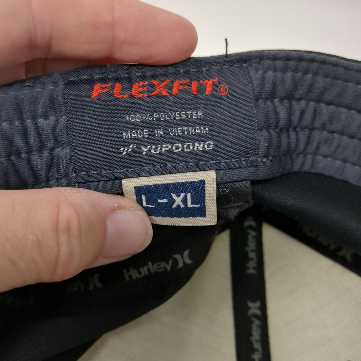 Hurley Baseball Cap Green XL Flexfit Embroidered Logo Polyester Stretch Fit Hat