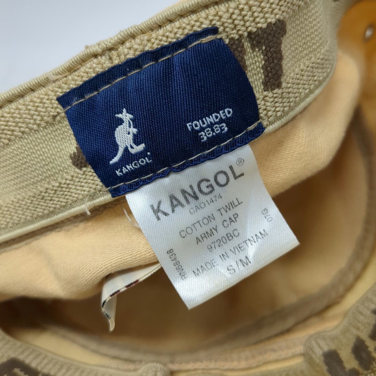 Kangol Baseball Cap Beige Hat M Flexfit Cotton Twill Army Cadet Style Logo