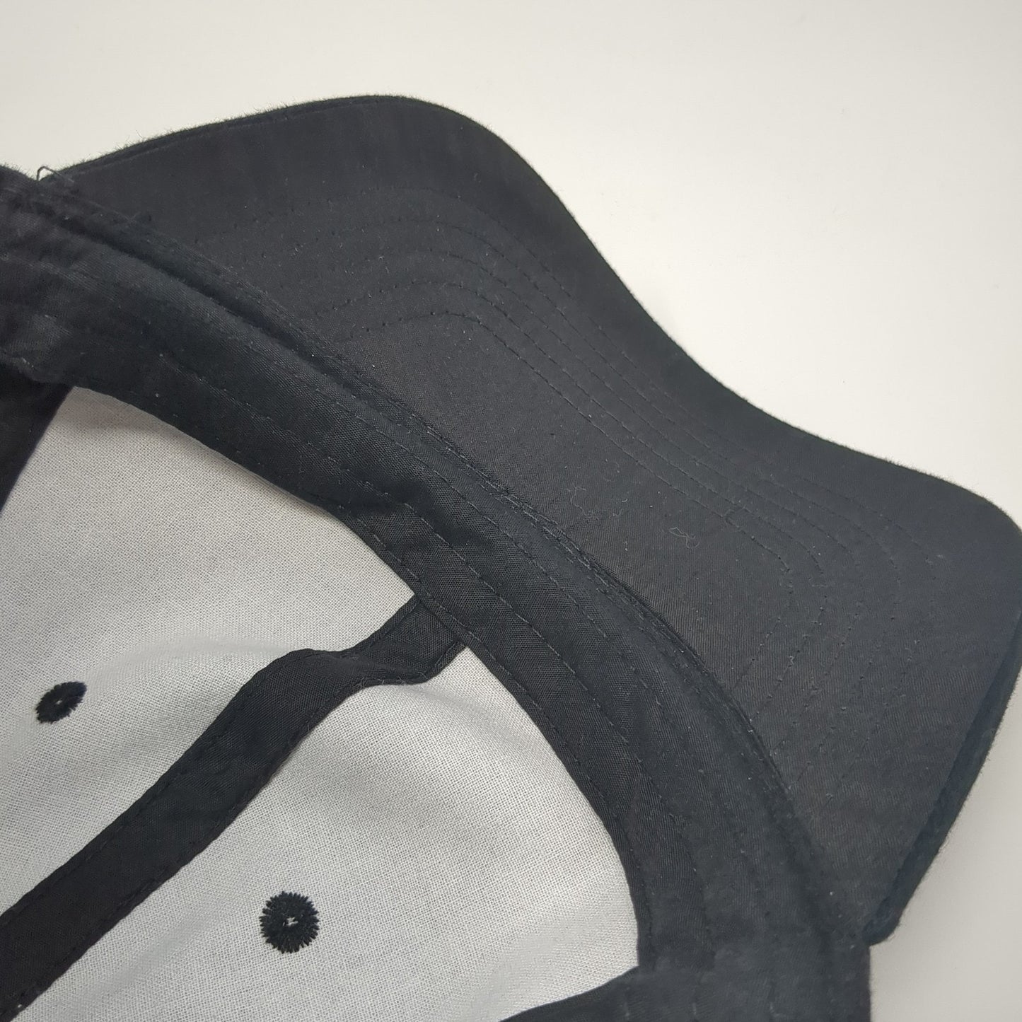 Unbranded Strapback Baseball Cap Black One Size Adjustable Vented Holes Blank