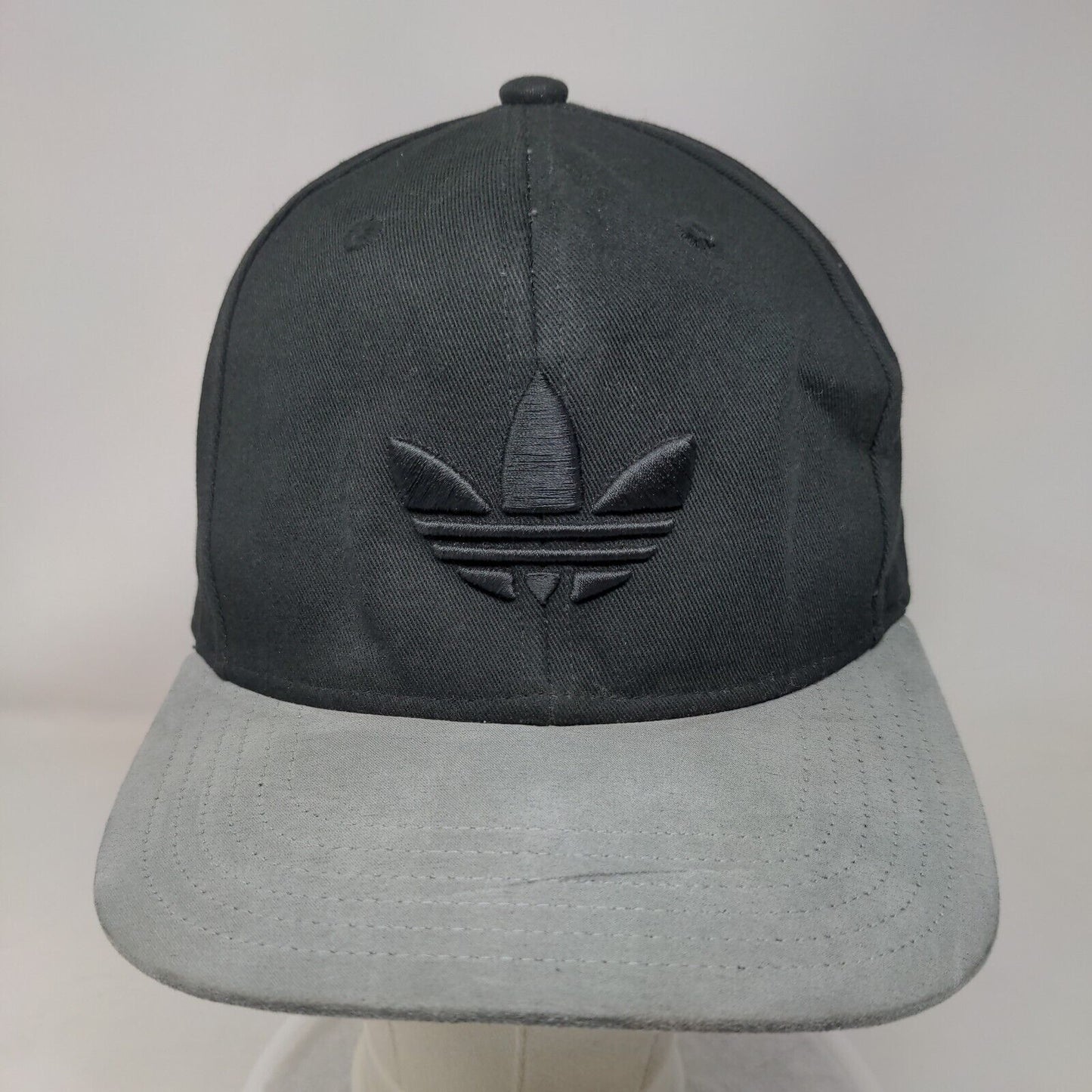 Adidas Trefoil Snapback Hat Black OSFM Embroidered Logo Colorblock