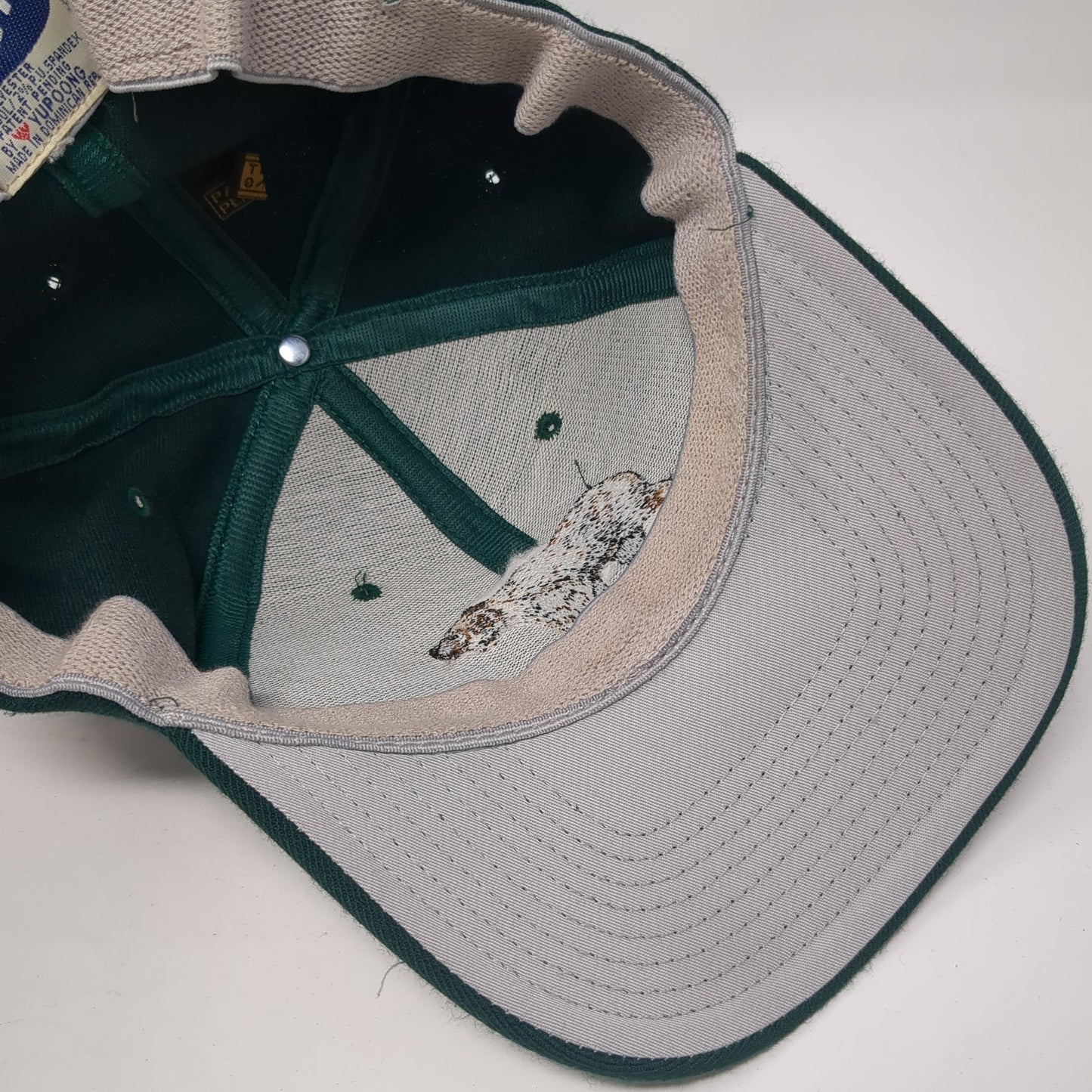 Grizzly Bear Fitted Hat Green One Size Embroidered Flexfit Yupoong