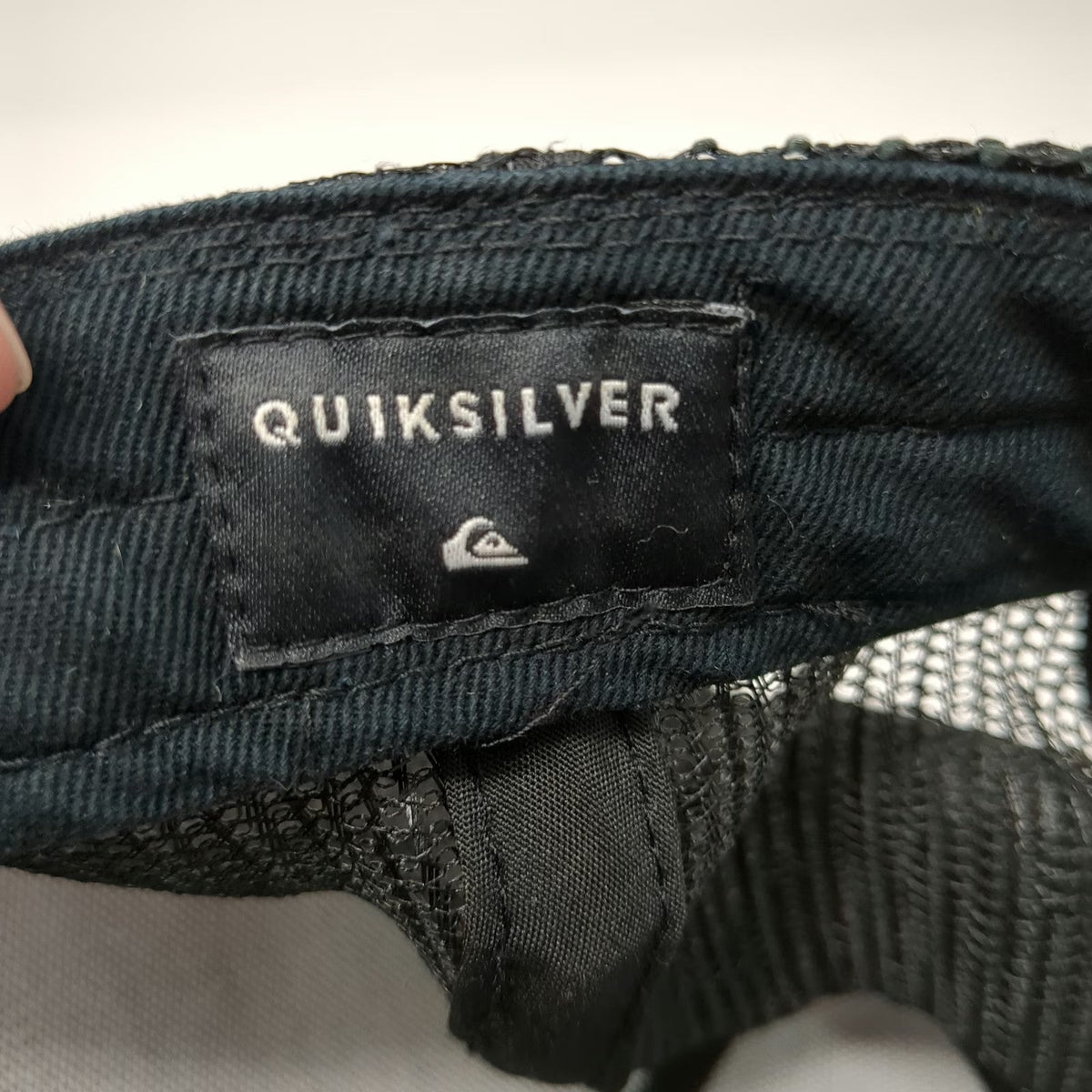 Quiksilver Trucker Hat Gray Black One Size Snapback Mesh Front Logo Patch