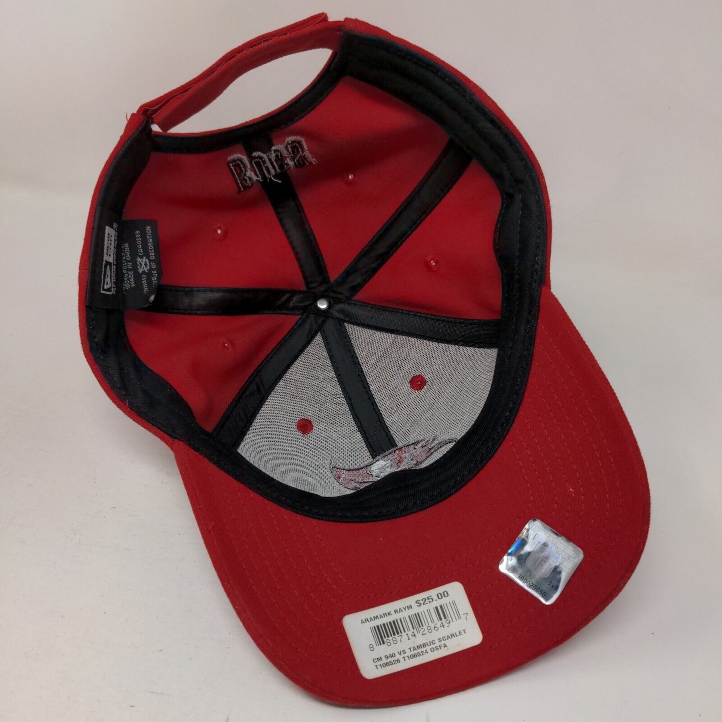 New Era NFL Strapback Tampa Bay Buccaneers Hat Red Embroidered Logo