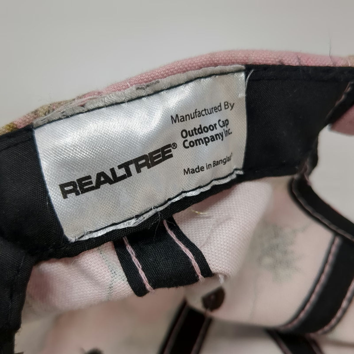Realtree Baseball Cap Pink OSFM Team Logo Camo Hunting Strapback Hat Outdoors