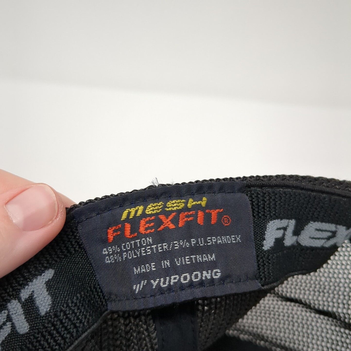 Yupoong Fitted Trucker Hat Camouflage One Size Flexfit Mesh Back 6 Panel