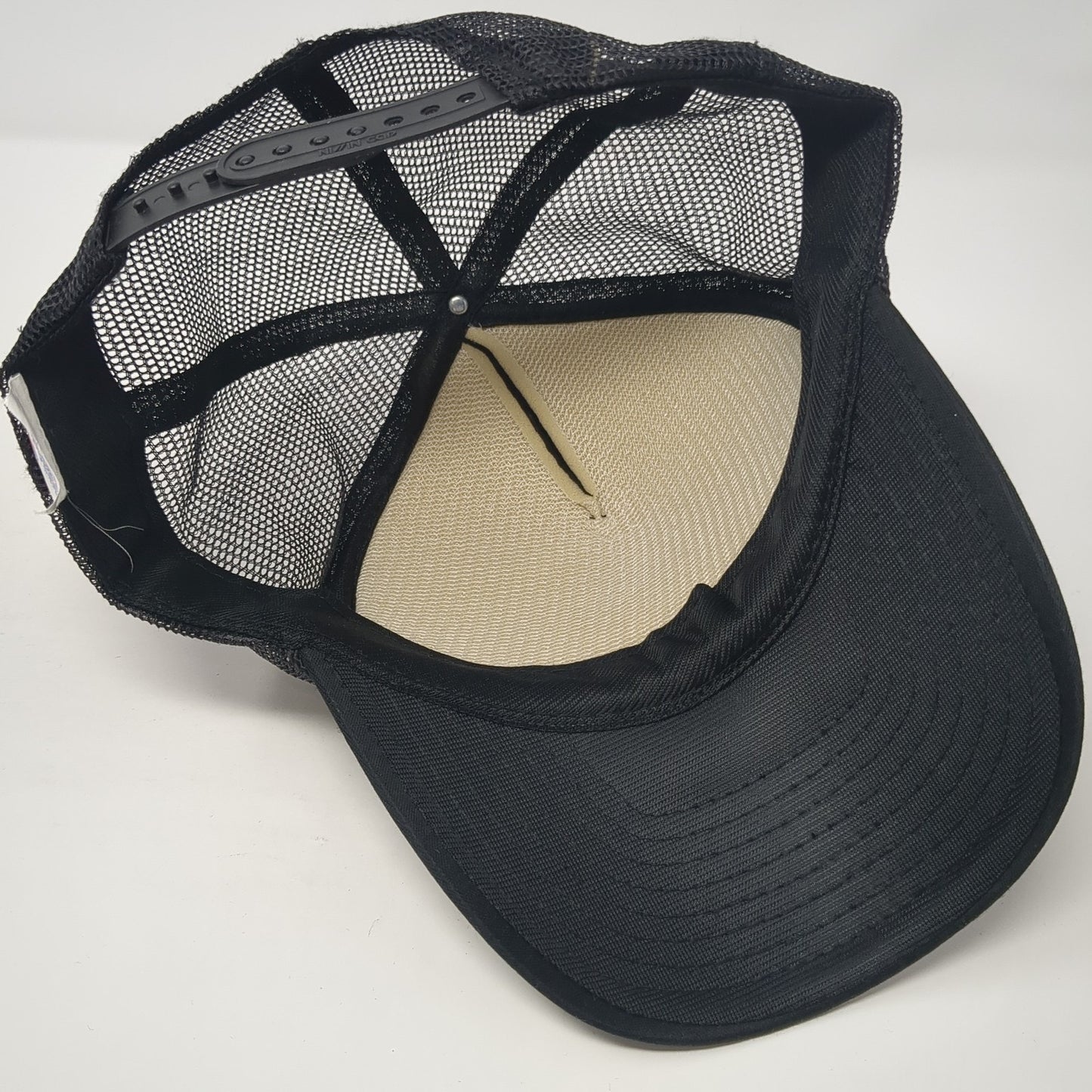 Santa Cruz Bicycles Snapback Mesh Back Trucker Hat Black One Size Nissin