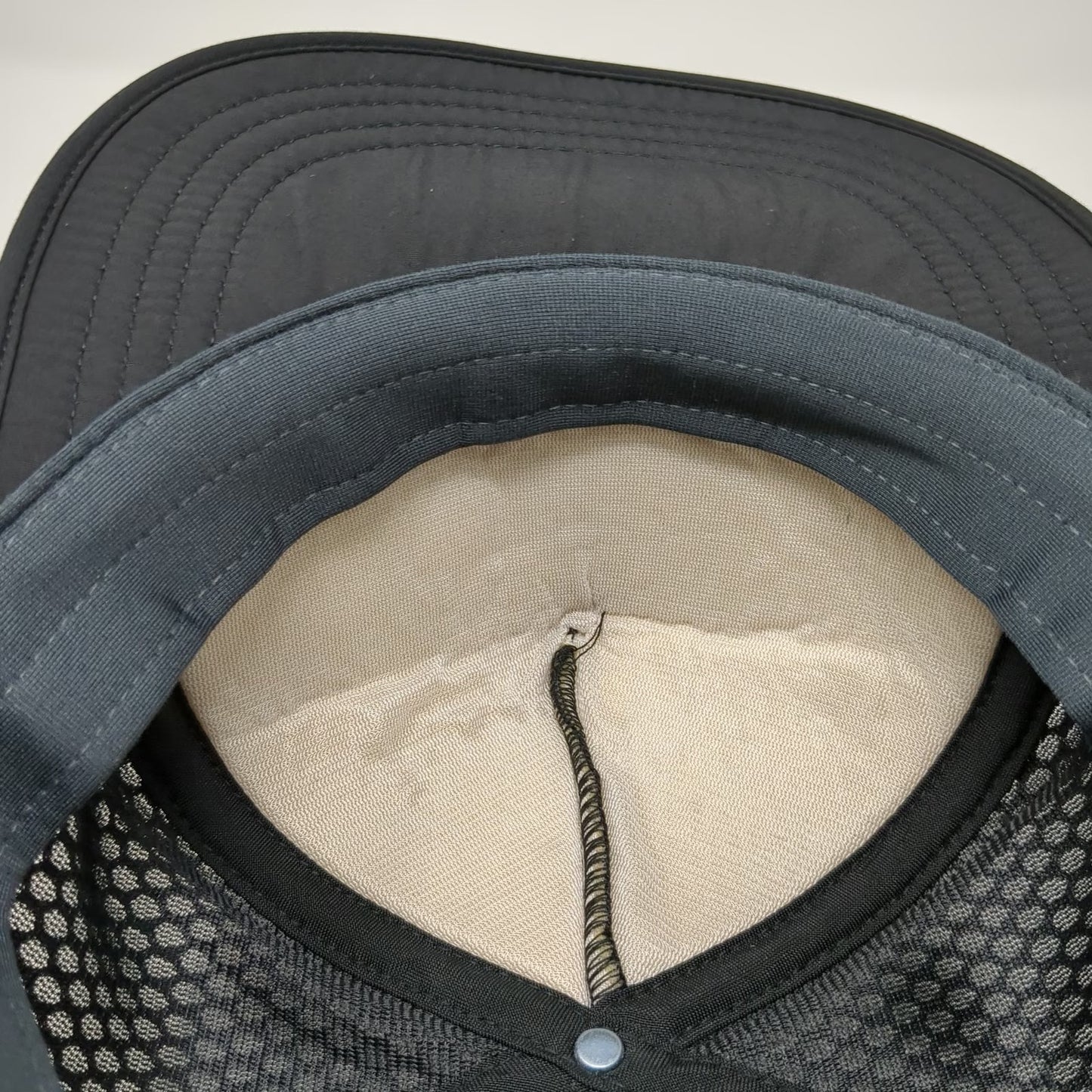 Black 5 Panel One Size Hat HNL Coffee Mesh Back Strapback Buckle Closure Logo