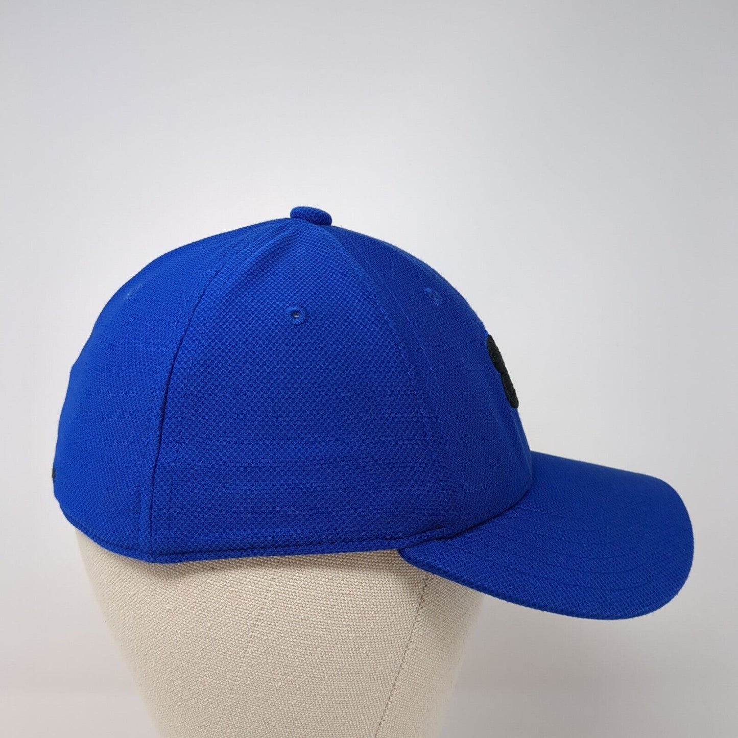 Under Armour Youth Fitted Hat Blue Small/Medium Embroidered 6 Panel