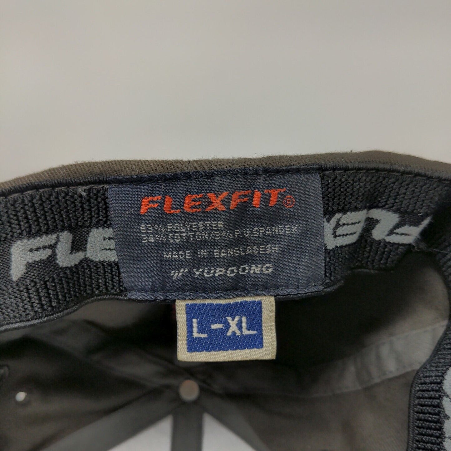 Yupoong Men's FlexFit JDK Fitted Hat Gray Size L/XL Embroidered Logo