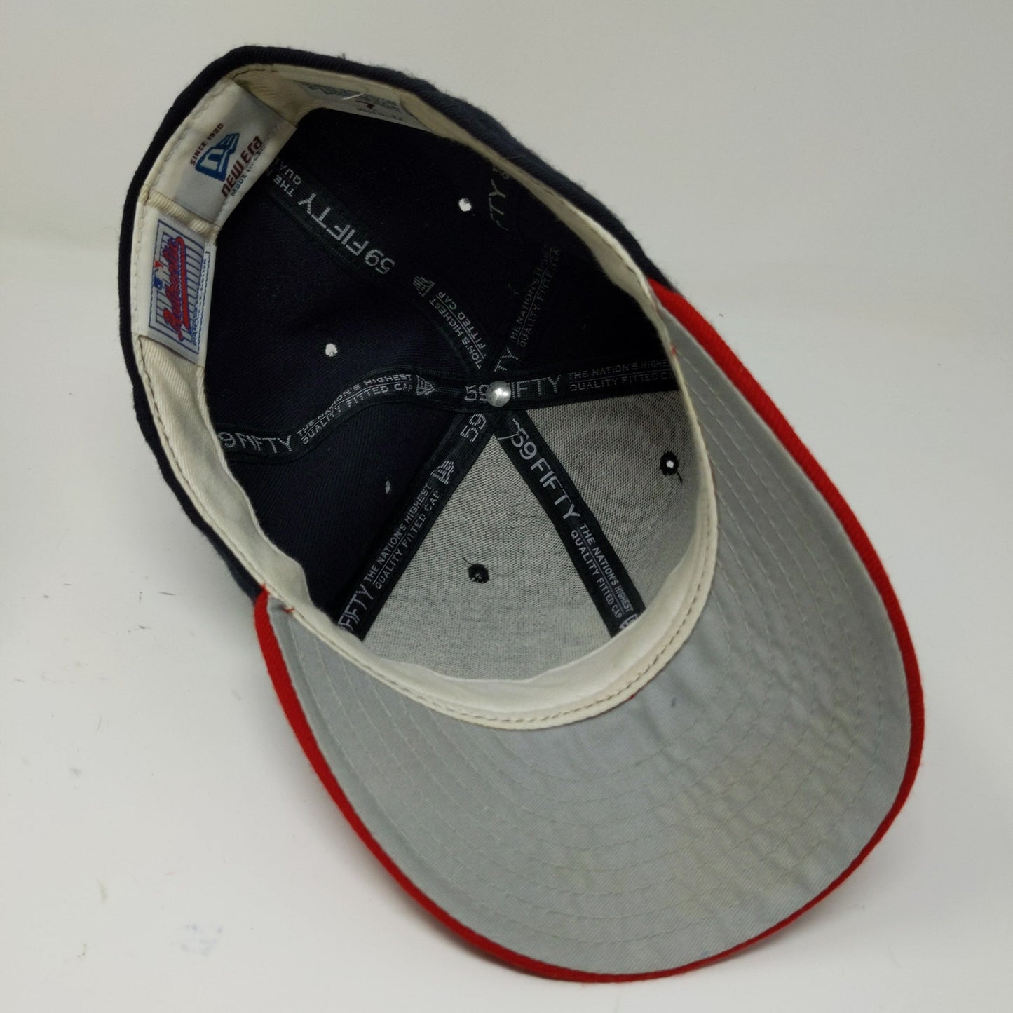 Vintage New Era 59Fifty MLB Atlanta Braves Fitted Hat Size 7 Embroidered Logo