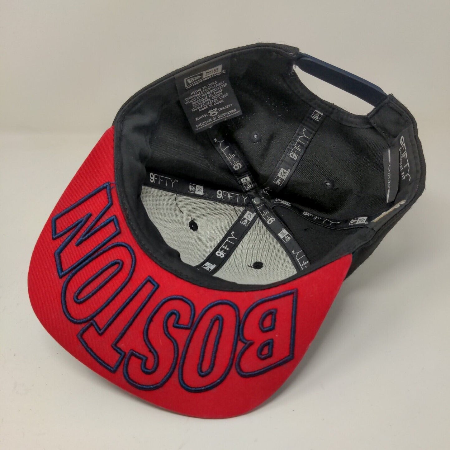 New Era Men's Snapback Hat Black Blue OSFM Cooperstown Collection Boston Red Sox