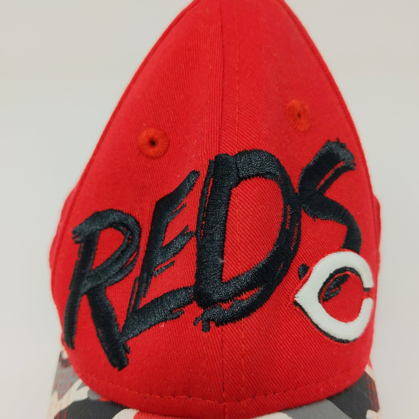 New Era 9Forty Cincinnati Reds Red Camo Snapback Hat Size Child Embroidered Logo