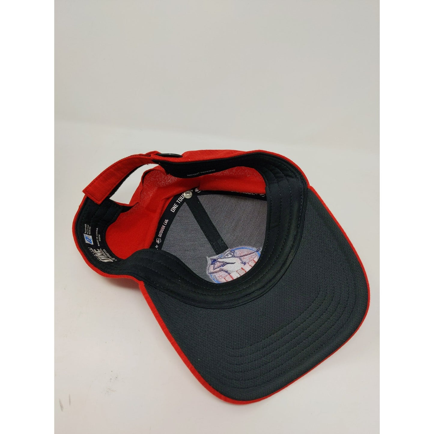 Seamless One Touch Q3 Outdoor Cap Strapback OSFM Golf Logo Embroidered Red