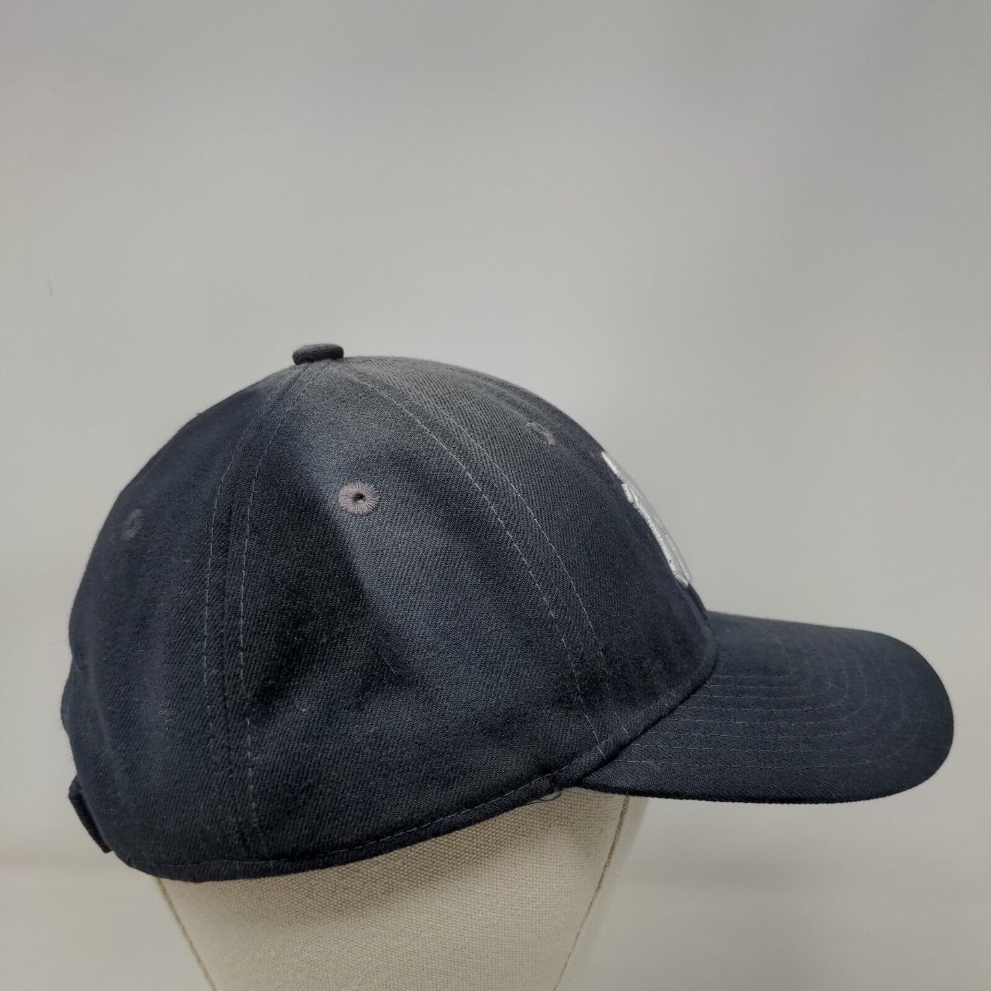 New York Yankees Strapback Hat Blue New Era 9Forty Embroidered Logo MLB