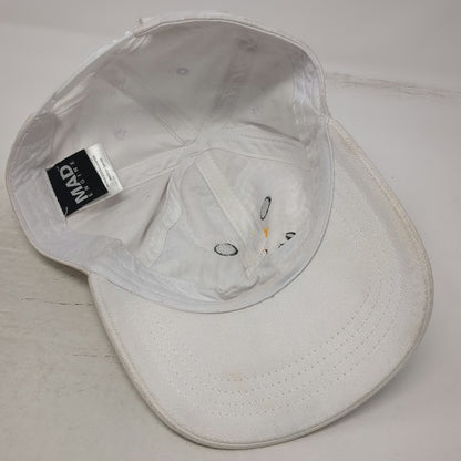 Mad Engine Snowman White One Size Snapback Hat 3D Carrot Nose Pom-pom Christmas