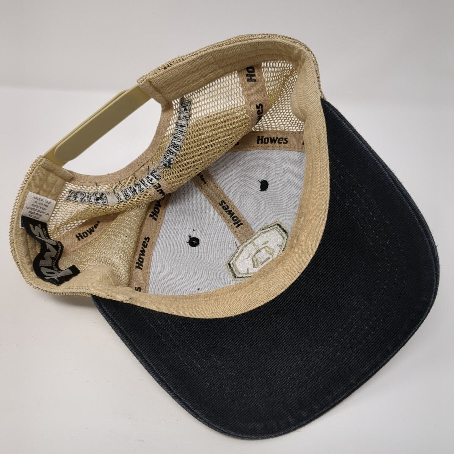 Howes Snapback Trucker Hat Black One Size Mesh Back Embroidered 6 Panel