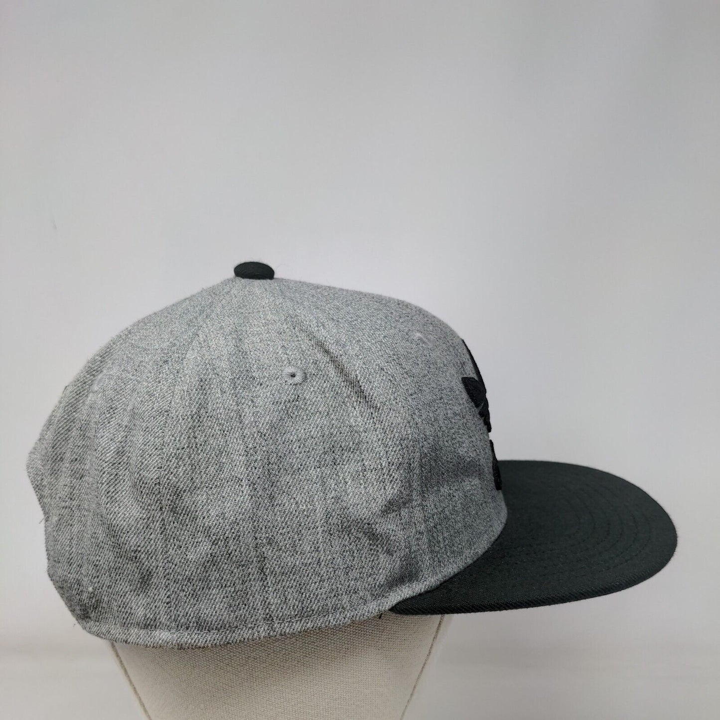 Adidas Snapback Hat Gray OSFM Adjustable Embroidered Trefoil Vented Holes