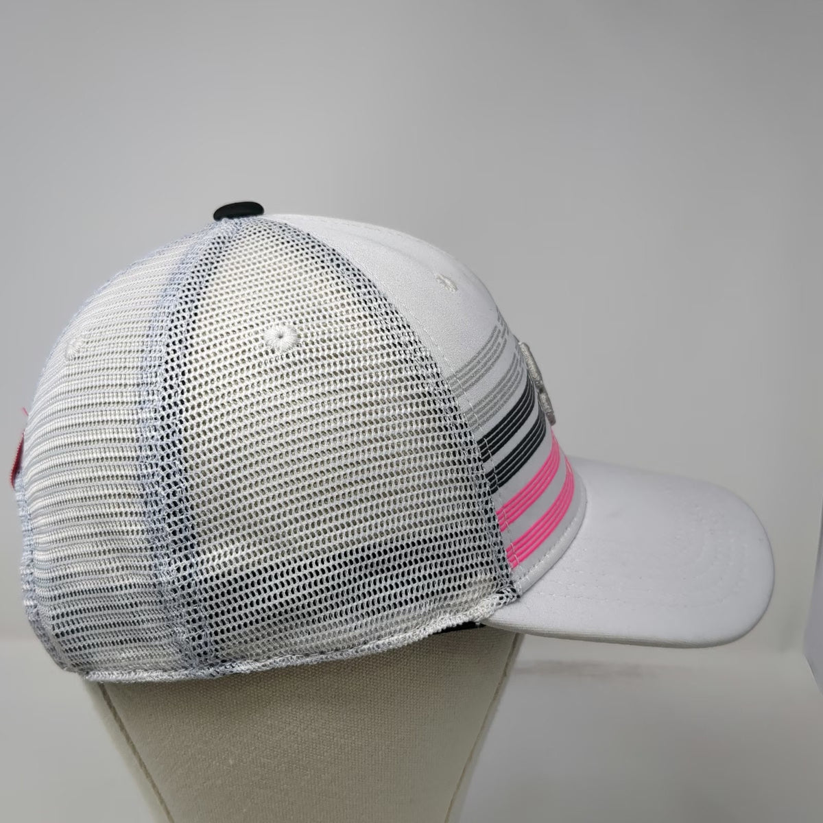 Black Clover Trucker Hat White XL Live Lucky Mesh Snapback Pink Silver