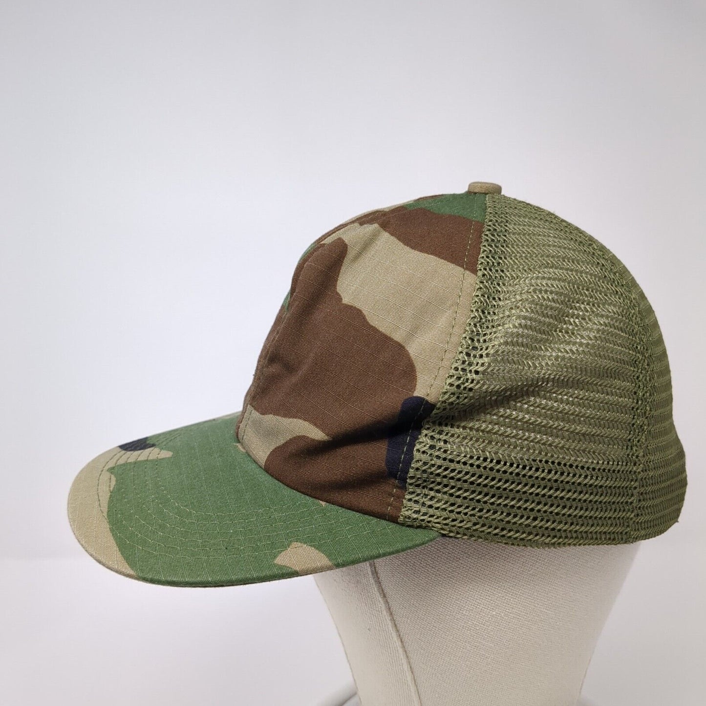 Unbranded Snapback Trucker Hat Camouflage One Size Adjustable Mesh Back 6 Panel