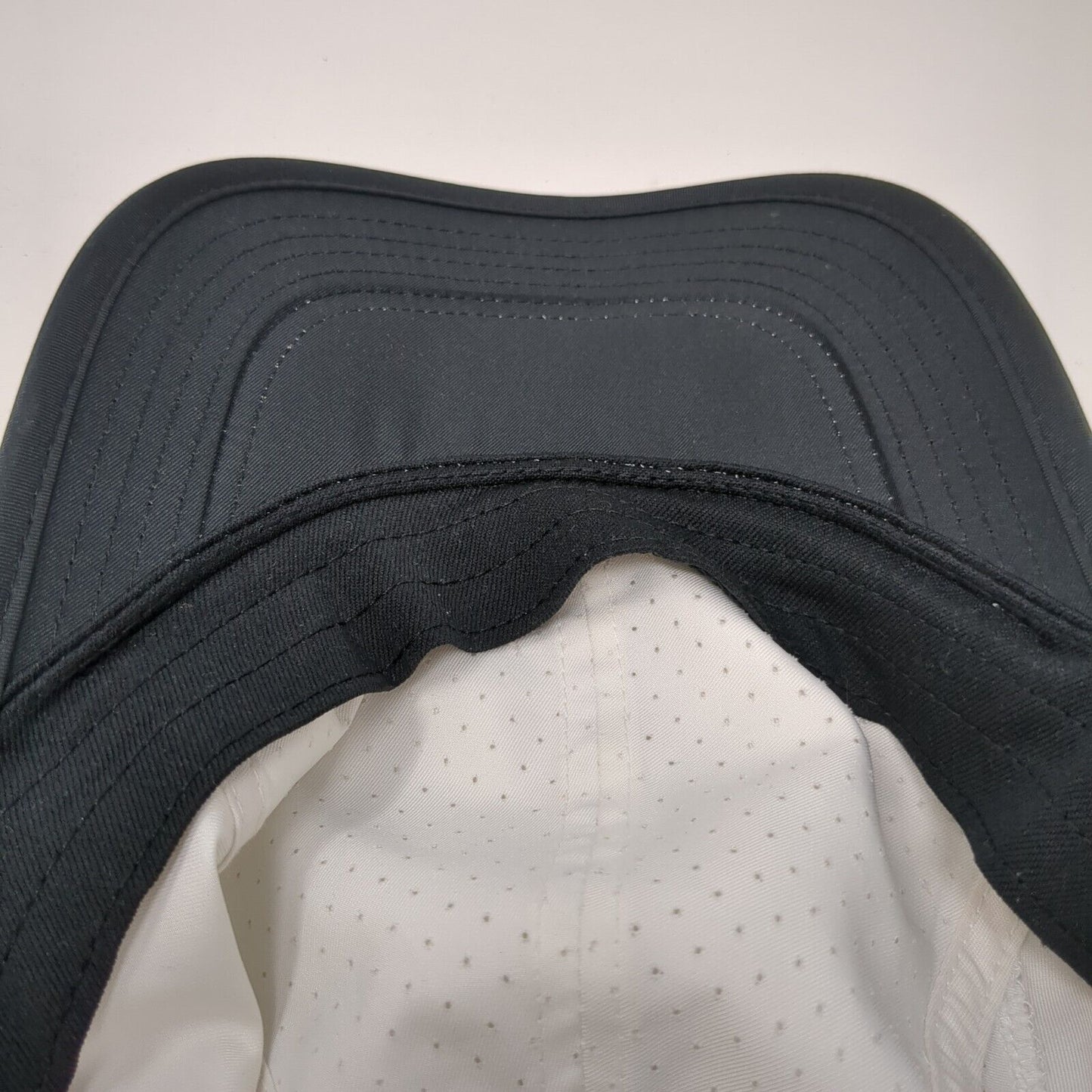 Nike Dri-Fit Strapback Hat White One Size Featherlight Black Trim