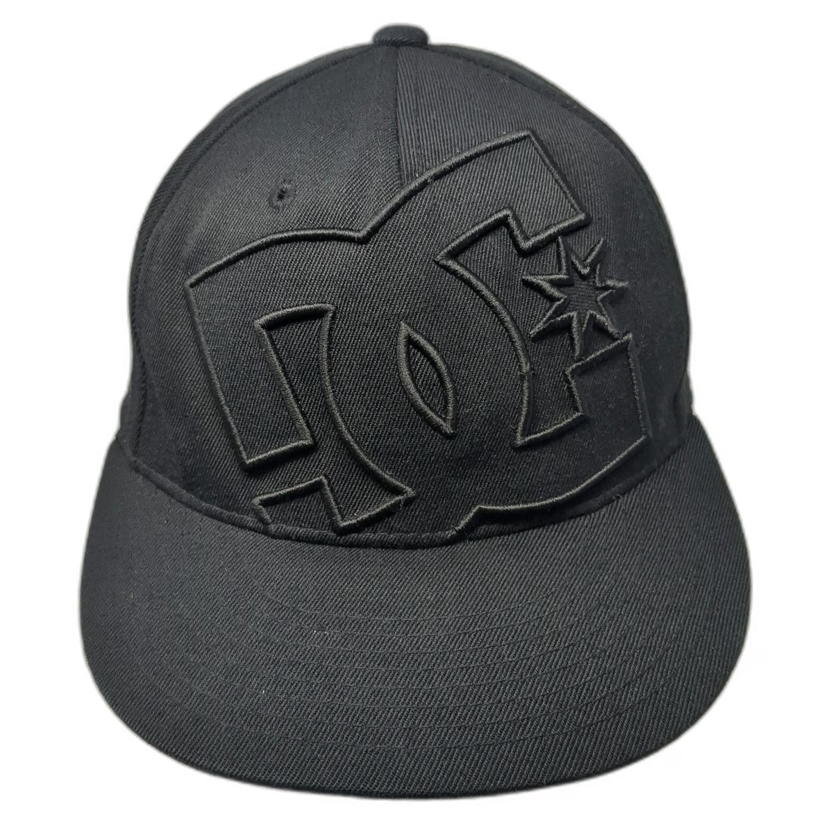 DC Baseball Cap Black 7 1/4 Tonal Logo Embroidery Flat Brim 210 Fitted Hat