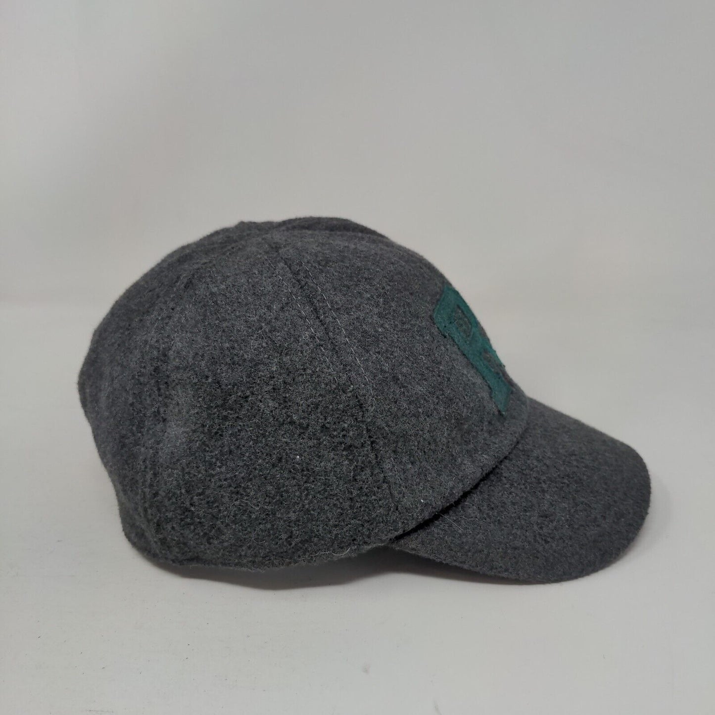 R Initial Toddler Fitted Hat Gray Size 2T-5T Stretch Patch Lightweight 6 Panel