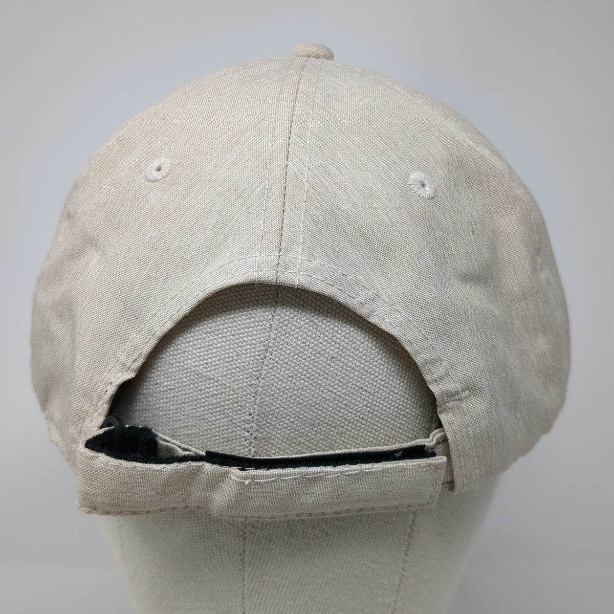 TaylorMade Baseball Cap Beige One Size Hillcrest Country Club Strapback Hat Golf