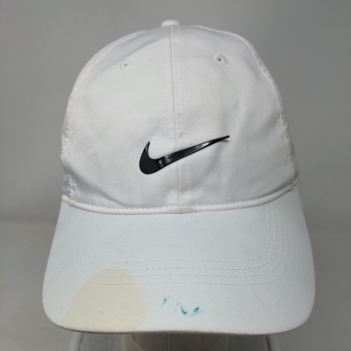 Nike Swoosh Strapback Hat White OSFM Adjustable Heritage 86 Dri-Fit