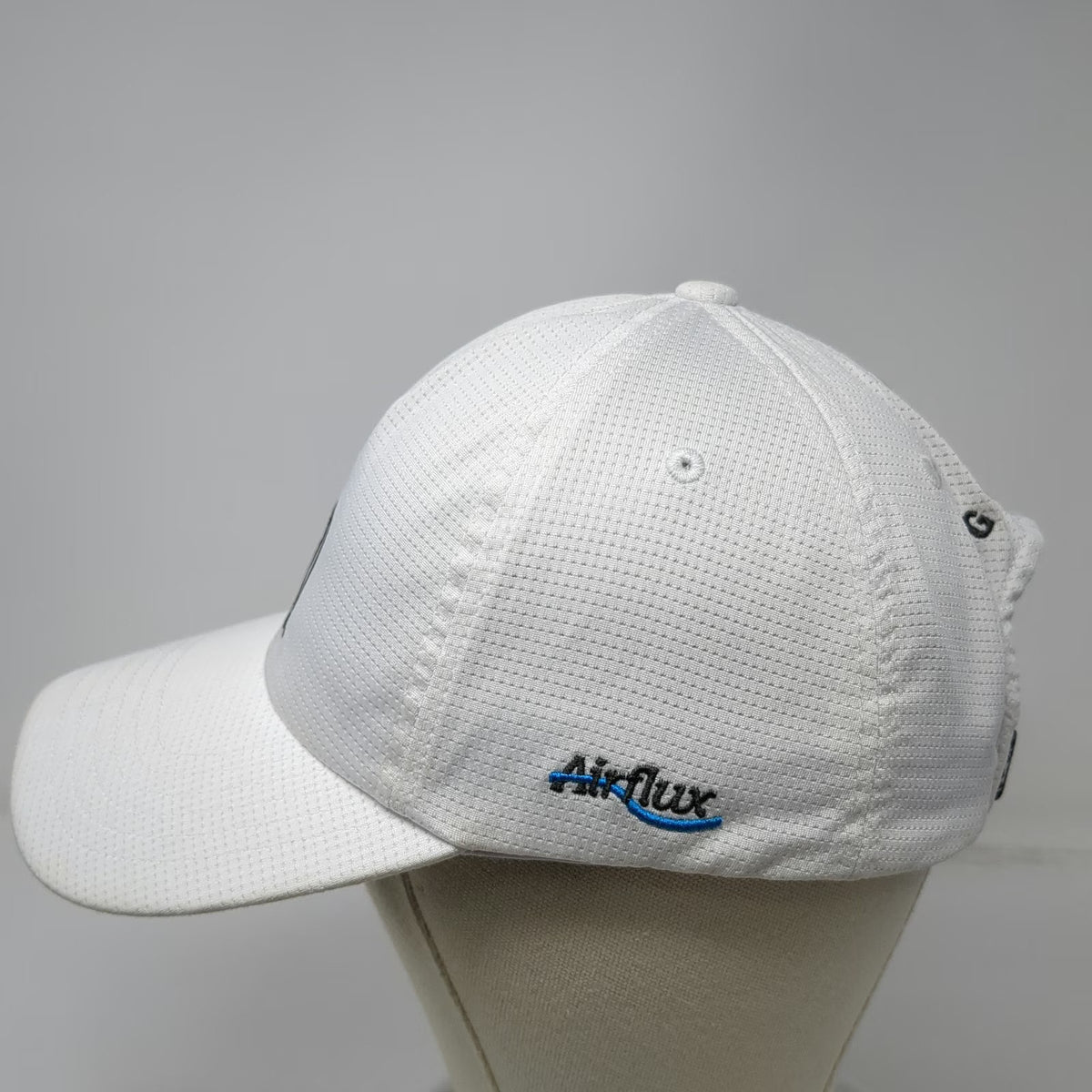 PGA Tour 5 Panel White One Size Mesh Golfer Logo Performance Slideback Golf Hat