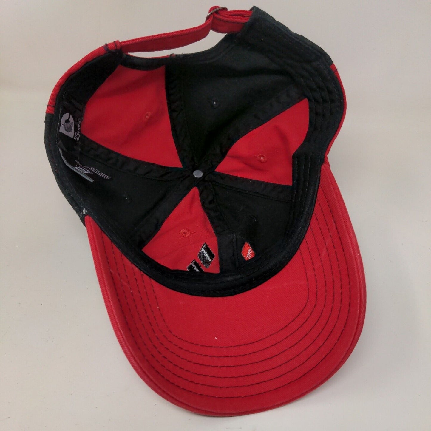 Harley Quinn Diamond Slideback Hat Red One Size Colorblock DC Comics