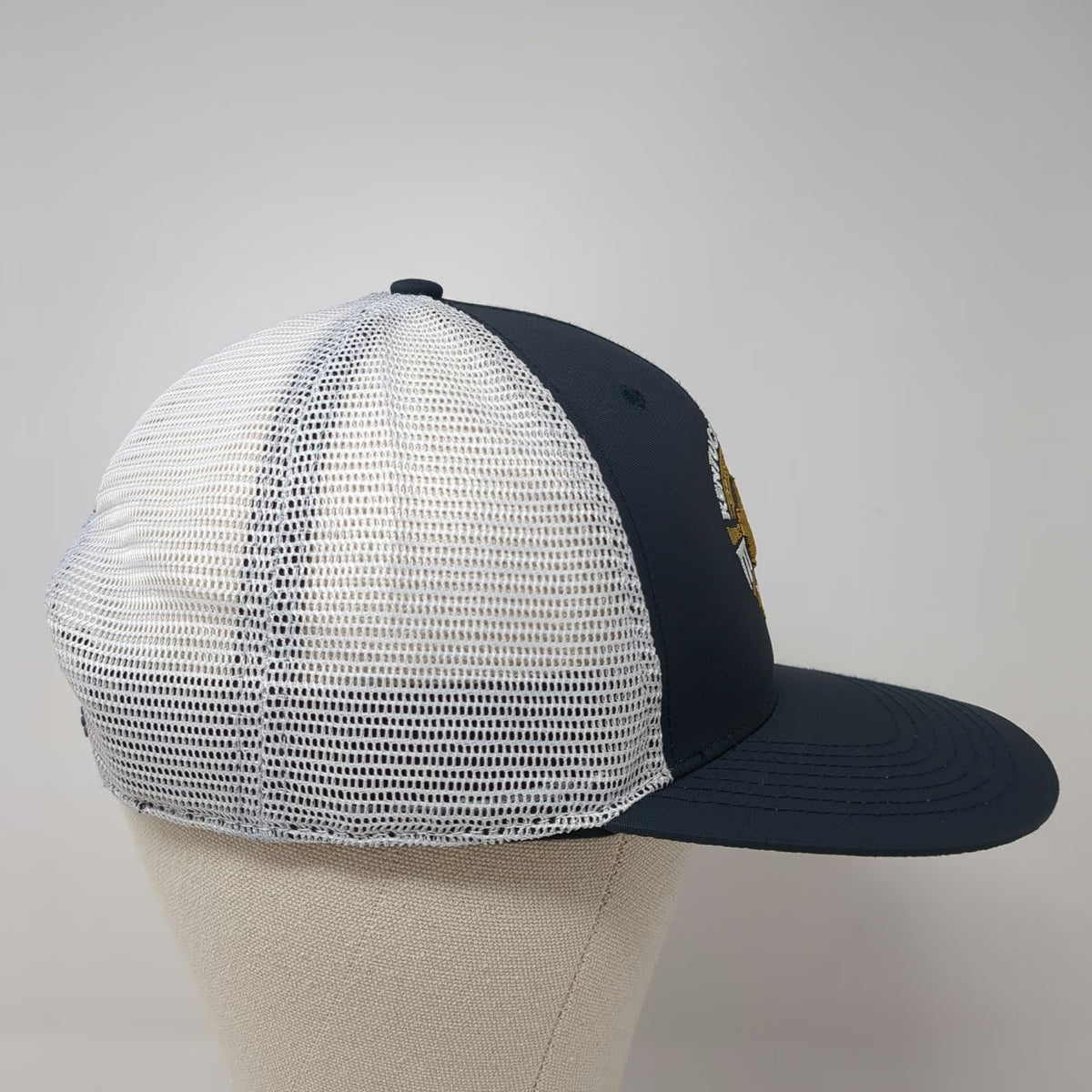 Fan Favorite Trucker Hat Blue One Size Kentucky Derby 146 Mesh Back Snapback
