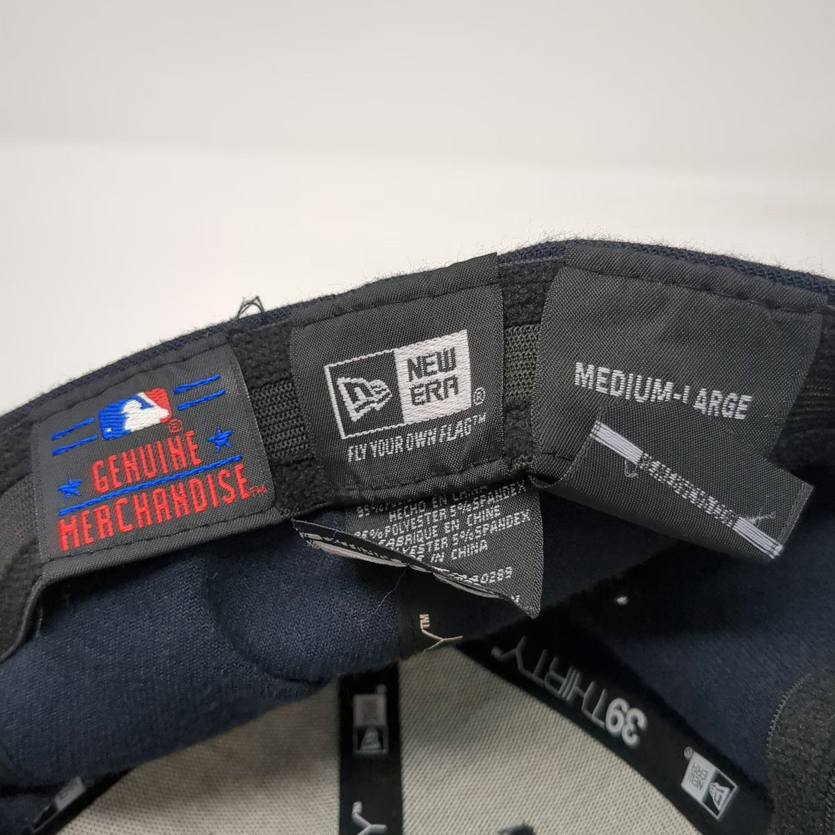 New Era Atlanta Braves MLB Baseball Cap Blue L 39THIRTY Stretch Fit Curved Hat